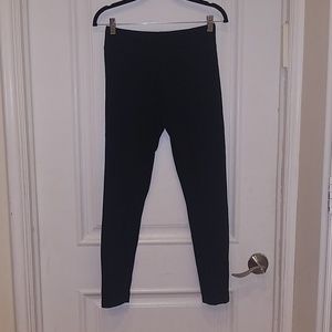 Black leggings
